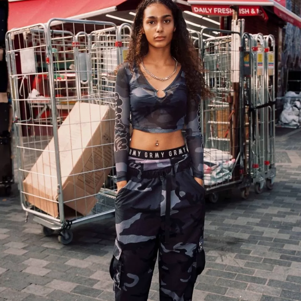 Grimey Top Tusker Temple Micro Mesh Girl Crop - Black | Fw23 Best